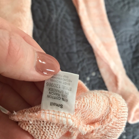 Lace Back pink sweater - Picture 7 of 7